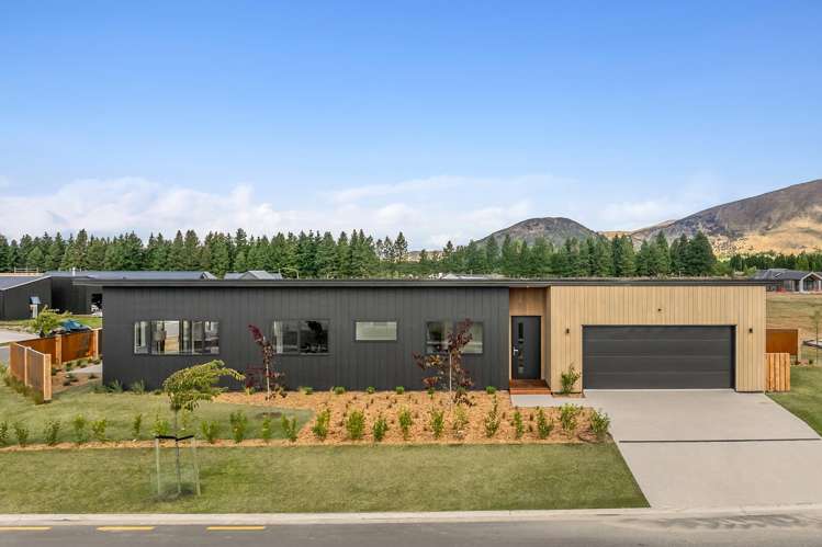 8 Buttercup Street Wanaka_28