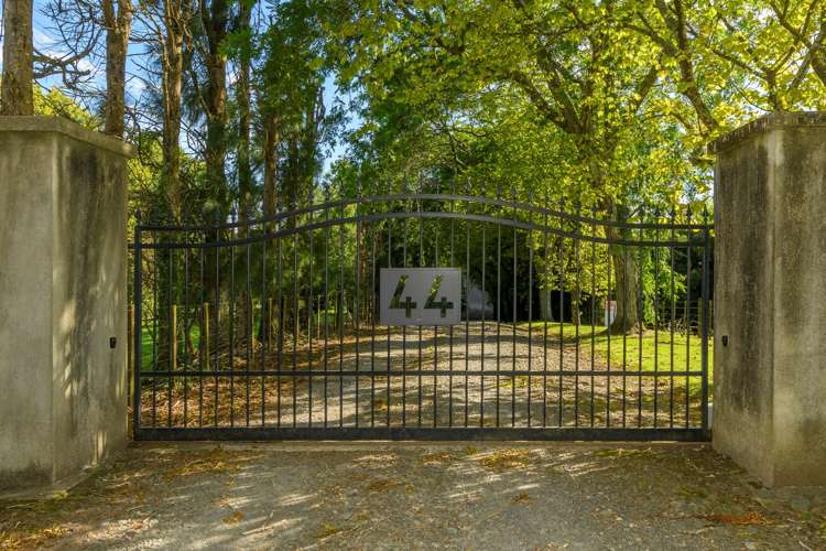 44 Walker Road West Aongatete_31