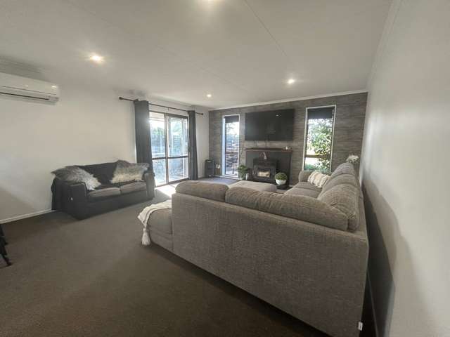 4 Cedar Crescent Feilding_4