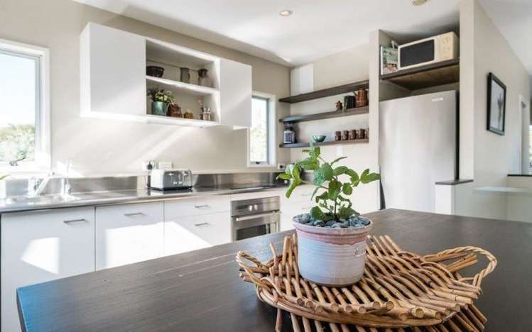 42 Karaka Road Oneroa_3