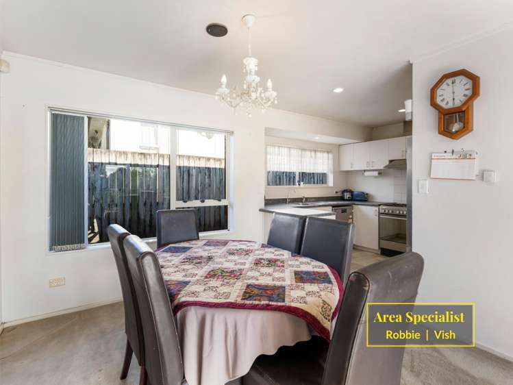 33 Craigbank Avenue New Lynn_5