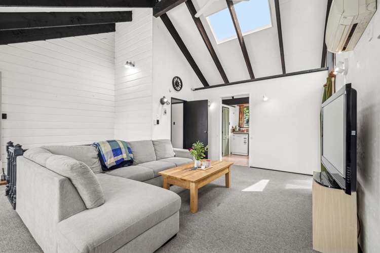 88B Kawaha Point Road_1