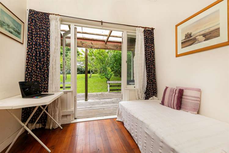 45 Rock Isle Road Torbay_12