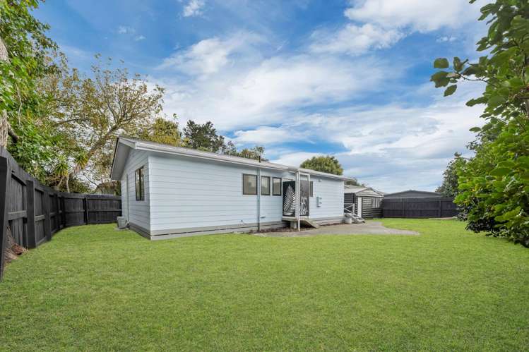 13 Hamblyn Place Ranui_10