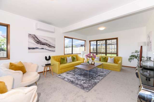 2/13 Billabong Place Botany Downs_2