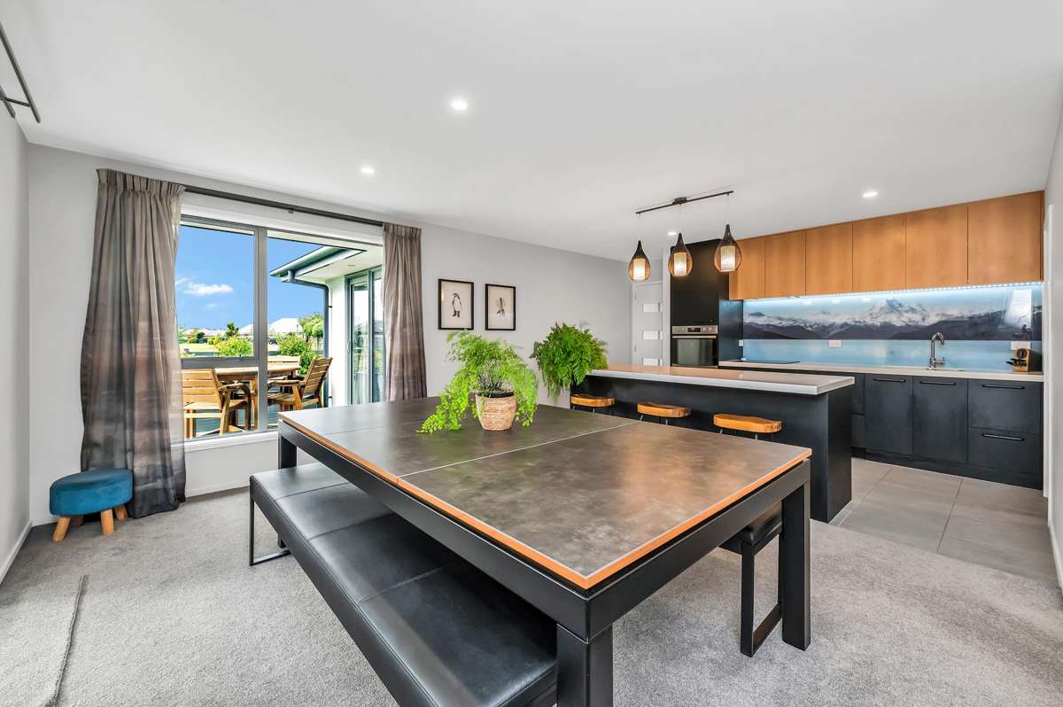 100 Sunline Avenue_5
