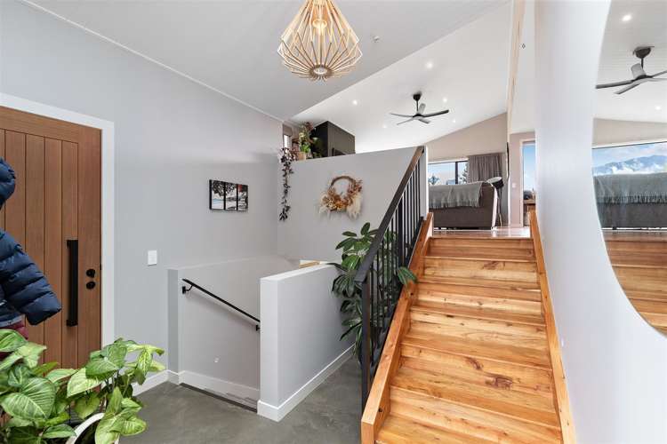 17 Sam John Place Lake Hawea_16