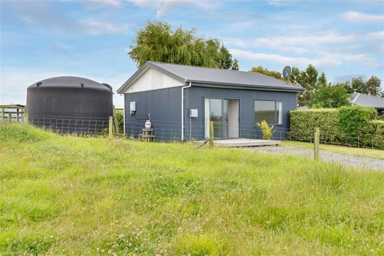 35 Mcleods Road Sefton_10