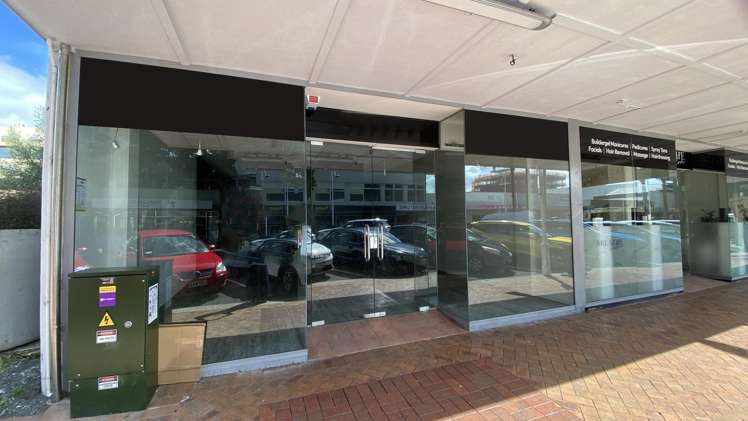 1/51 Grey Street Tauranga Central_4