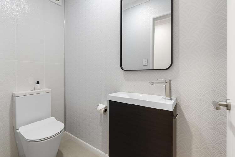 123 Grovenor Drive Orewa_16