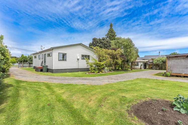 22 Kiharoa Street Otaki Beach_3