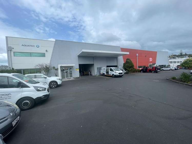 Unit 5, 76 Porana Road Wairau Valley_5