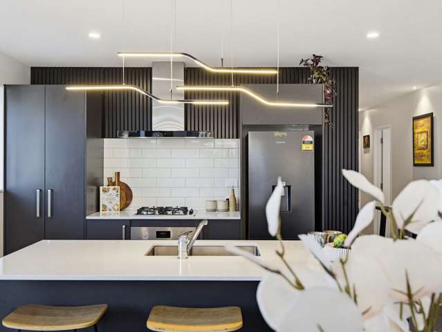 17 Agathis Crescent Wigram_2
