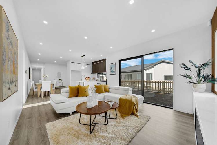 2/107 Fitzroy Street_5