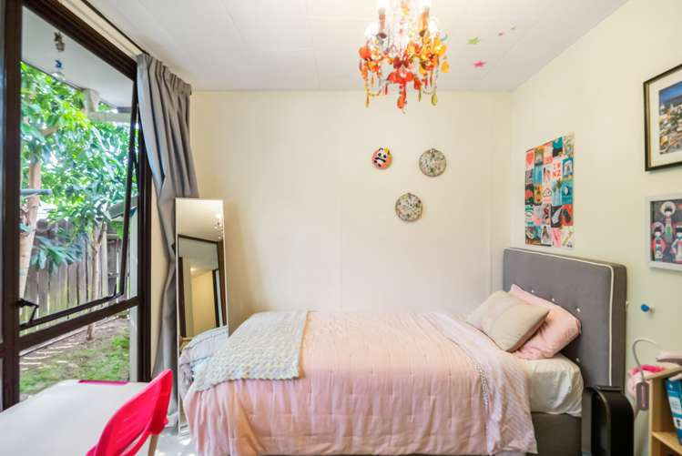 5/7 Ireland Place Ranui_12