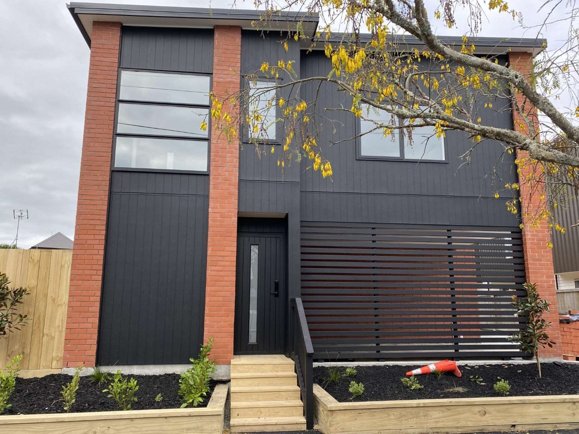 1/30 Cameron Road Hamilton East_0