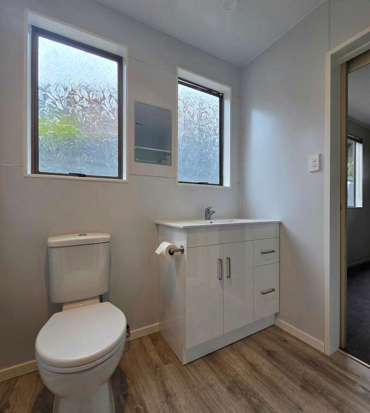  18 Mercury Way Whitby_11