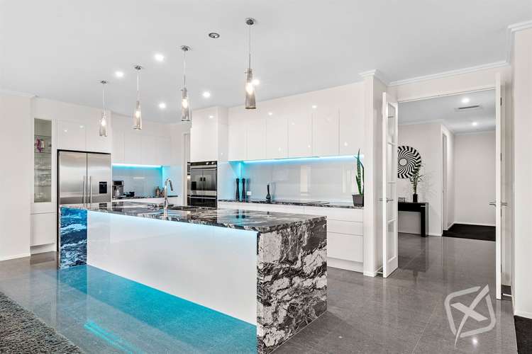 26 Lawrence Carter Drive Bombay_2