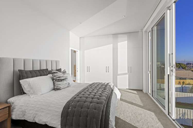 7/5 Tidal View Ferrymead_13