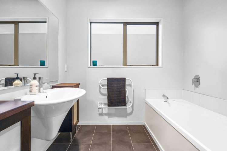 318 Broad Road Sefton_16