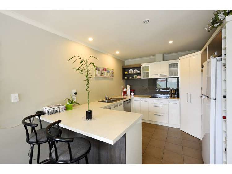 12 Glover Place Stoke_7