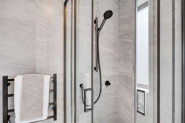 5/96 Bluebird Crescent Unsworth Heights_4