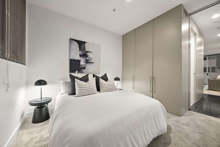 2a/8 Fisher-Point Drive Auckland Central_10