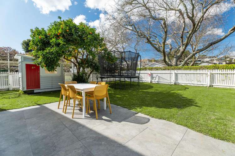 8 Epworth Avenue Royal Oak_7