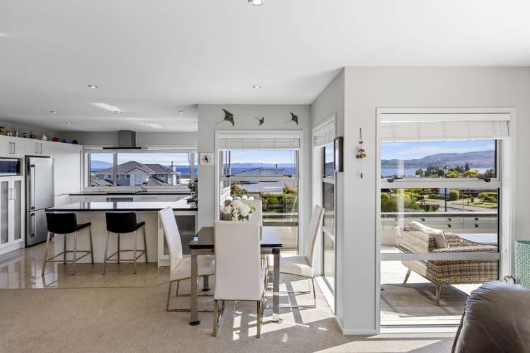 26 Ernest Kemp Rise Wharewaka_8