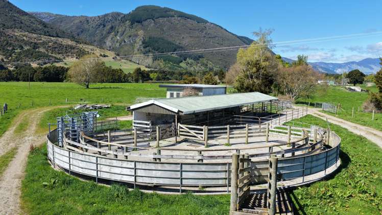 574 East Takaka Road East Takaka_17