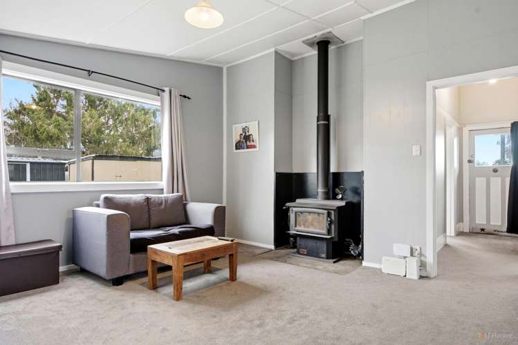 24 Queen Street Pareora_4