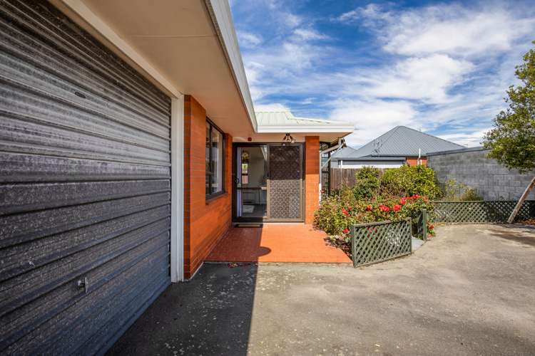 4/7 Peverel Street Riccarton_1