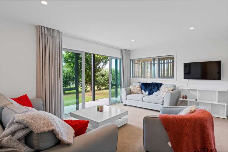 1 Alamar Crescent Mangawhai Heads_16