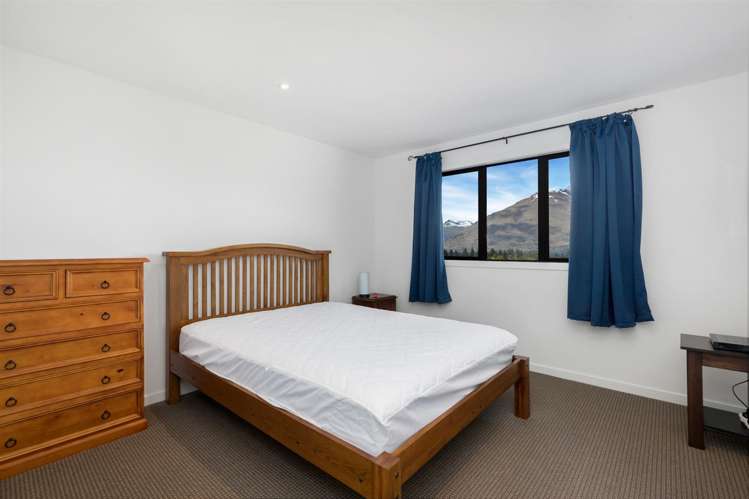 35 Suburb Street Queenstown_15