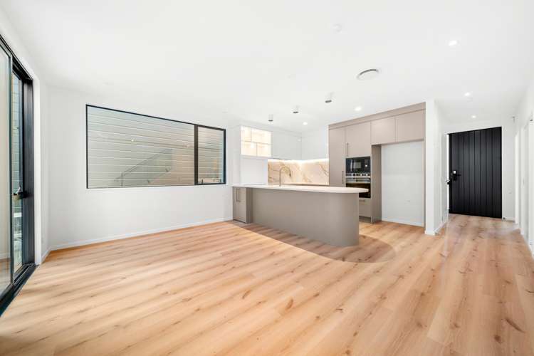 102A Te Oneroa Way Long Bay_3