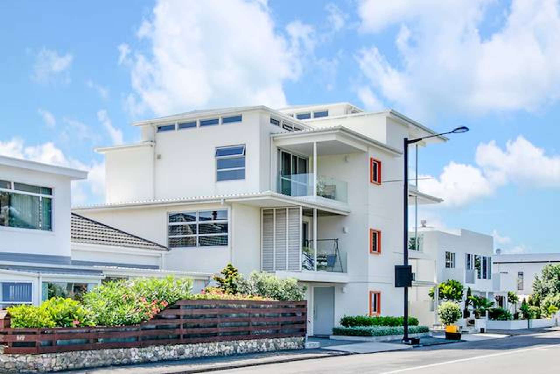 617 Marine Parade Napier South_0