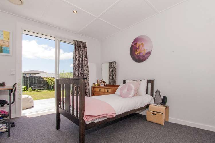 8 Debenham Drive Whitianga_16