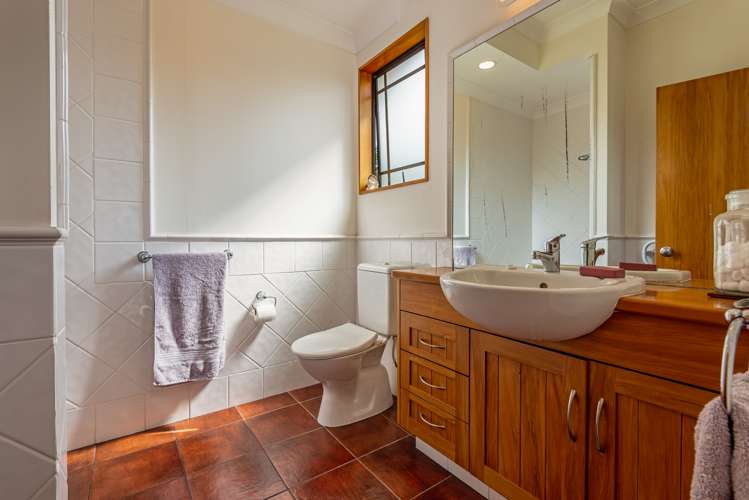 2 Heritage Place Terrace End_11