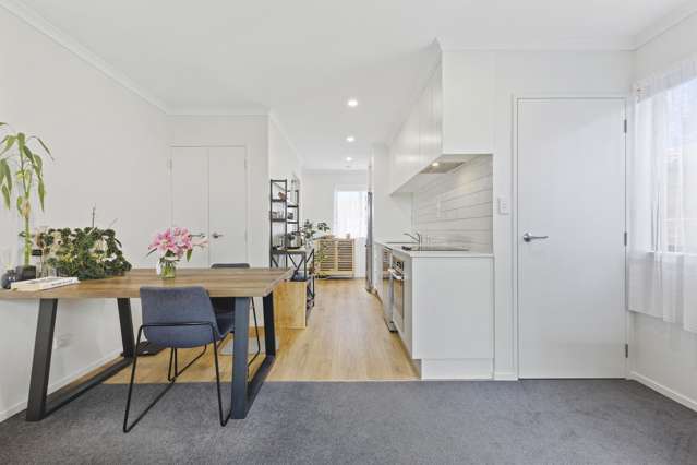 Entry-Level Gold on Great North Road!