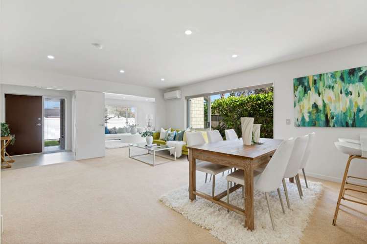 46 Hattaway Avenue Bucklands Beach_11