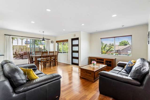 1/12 Kells Place Botany Downs_3