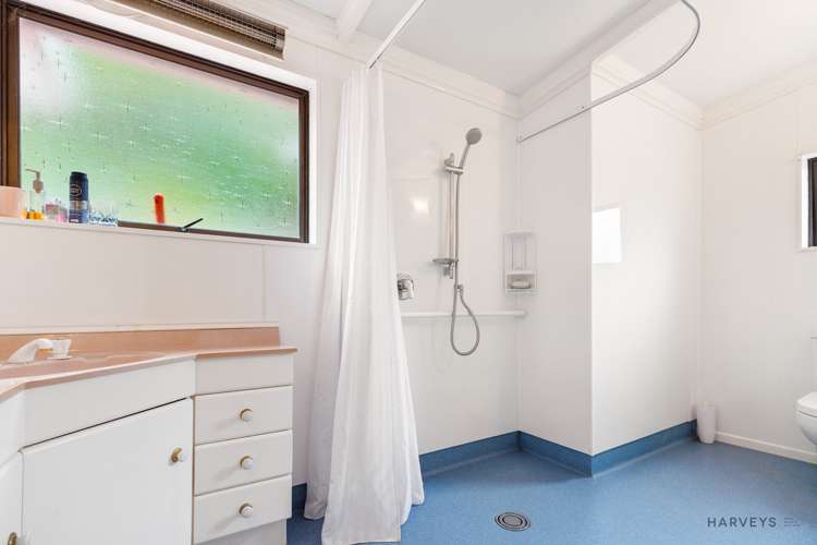 1202 Huia Road Huia_13