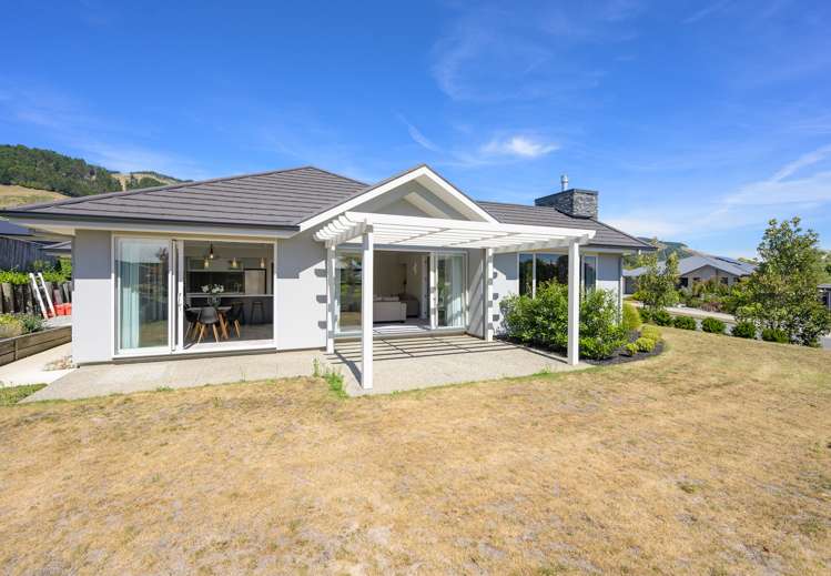 55 Fairose Drive Richmond_15