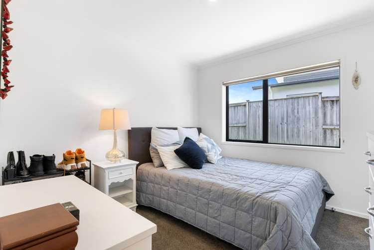 28 Columbia Crescent Beachlands_15