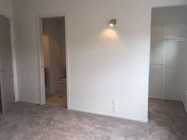 24/4 Seaview Road Paraparaumu Beach_11