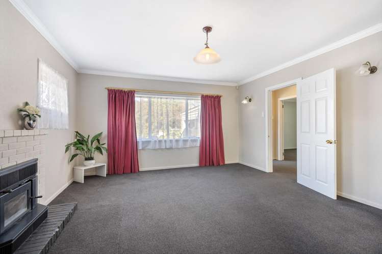 7 Montgomery Avenue Onerahi_1