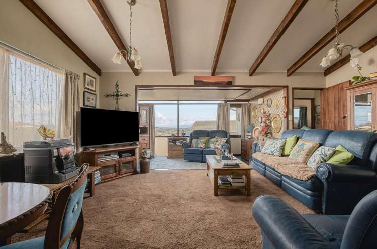 22 Birch Street Hilltop_8