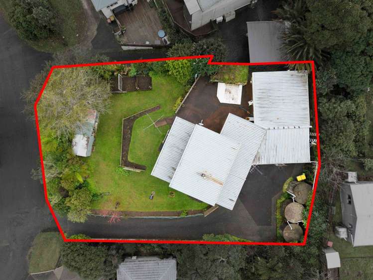 630 Whangaparoa Road_0