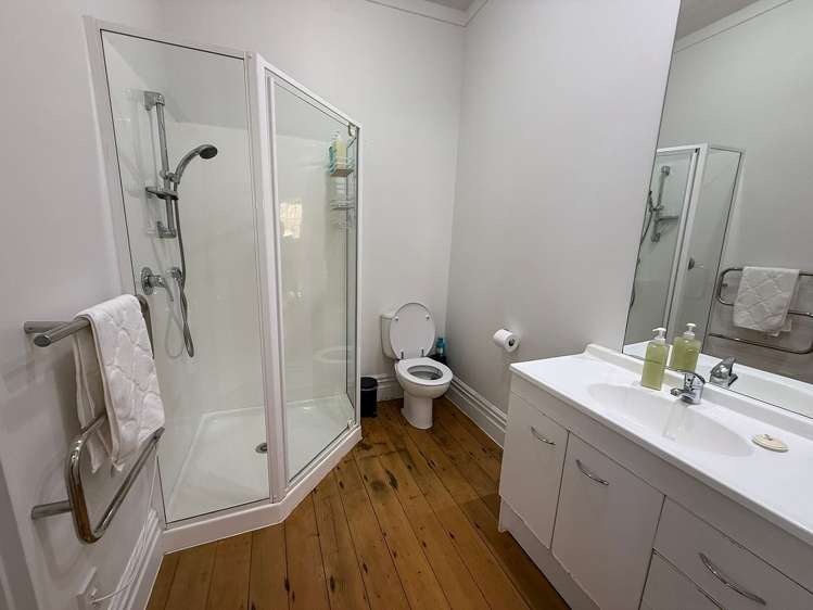 36E Rame Road Greenhithe_13