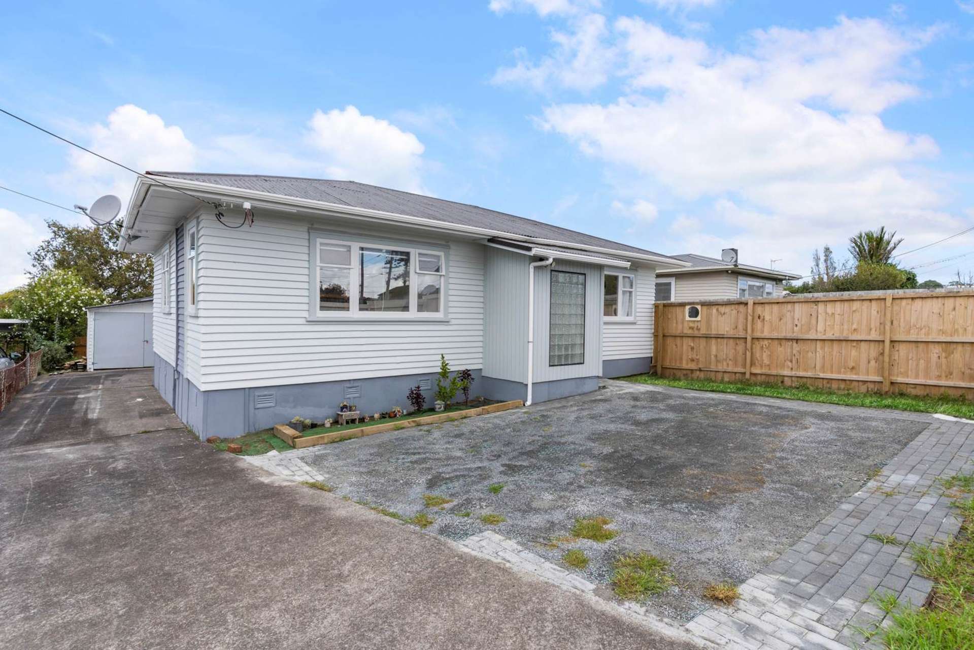 27 Kelwyn Road Kelston_0